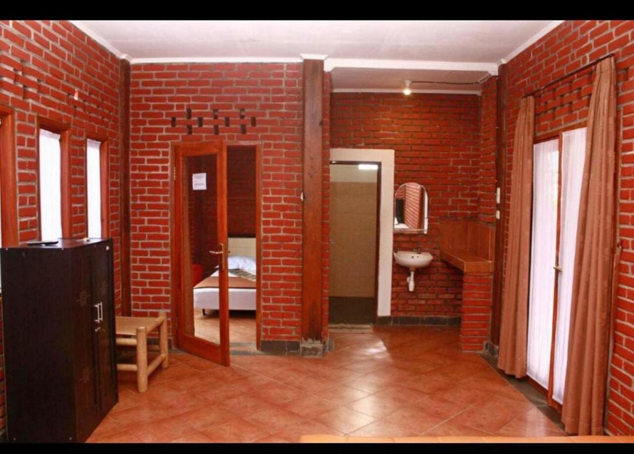Bantal Guling Villa Лембанг Экстерьер фото